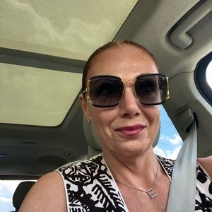 Meet your Posher, Red dragon